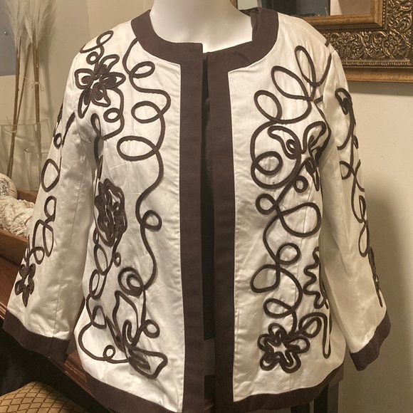 Trenz Blazer - Picture 1 of 3